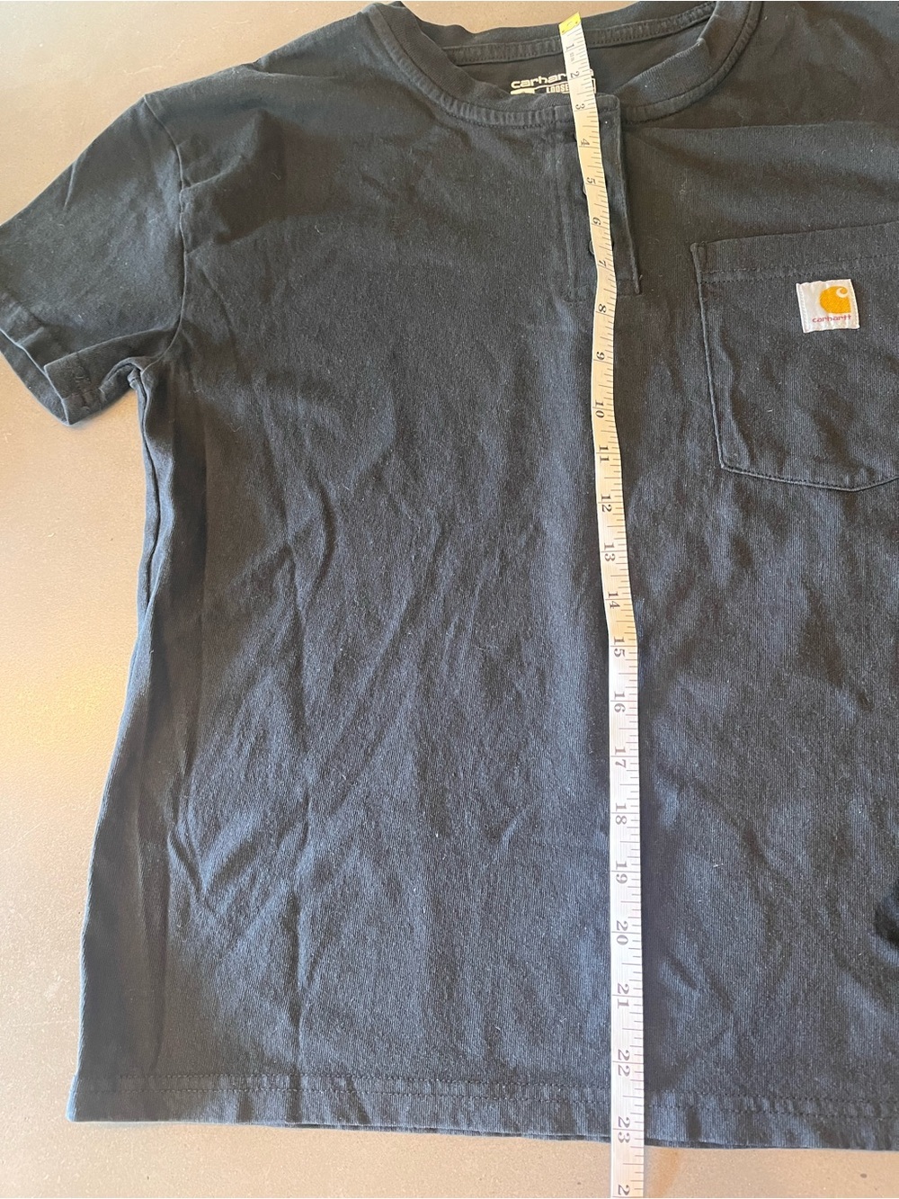 Small Carhartt Loose Fit Black Short-Sleeve Henley Pocket Tee - Picture 3 of 6